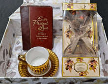 Load image into Gallery viewer, GIFT BOX SET Tea Time &amp; Moments with God