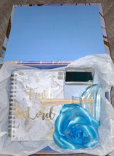 Load image into Gallery viewer, Blue Decorative Fragrance Diffuser &amp; Journal Gift Set #B247-11 (PICKUP) SALE PRICE