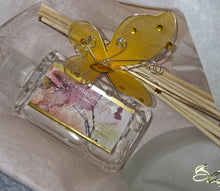 Load image into Gallery viewer, Decorative Fragrance Diffuser Gift Set #B247-16 (PICKUP) SALE PRICE