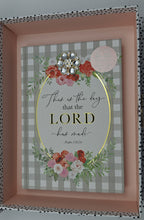 Load image into Gallery viewer, Journal □ Anointing Oil □ Gift Box (Today is the day) FREE SHIPPING