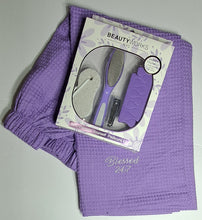 Load image into Gallery viewer, Ladies Spa Day Wrap + Pedicure Set FREE SHIPPING