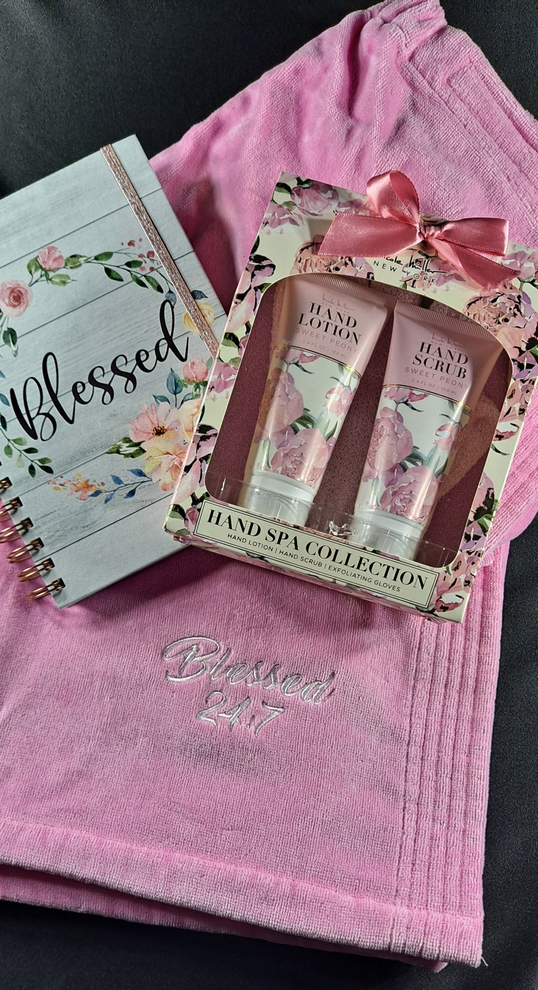 Blessed 24:7 Ladies Self Care Spa Wrap (Light Pink) Gift Set plus more... FREE SHIPPING