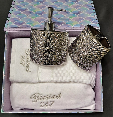 GIFT BOX SET Powder Room Gift Set (housewarming gift) White/Silver Towel Set