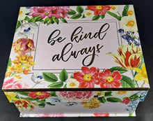 Load image into Gallery viewer, GIFT BOX SET Mom Gift Set