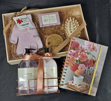 Load image into Gallery viewer, Ladies Pamper (Me) Gift Set FREE SHIPPING