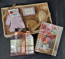 Load image into Gallery viewer, GIFT BOX SET Ladies Pamper (Me) Gift Set