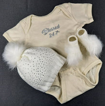 Load image into Gallery viewer, Baby Gift Box Set LITTLE SWEET HEART TAN Local Pick Up